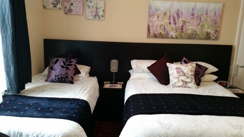 Гостиница South Rising Guest House в Пуле