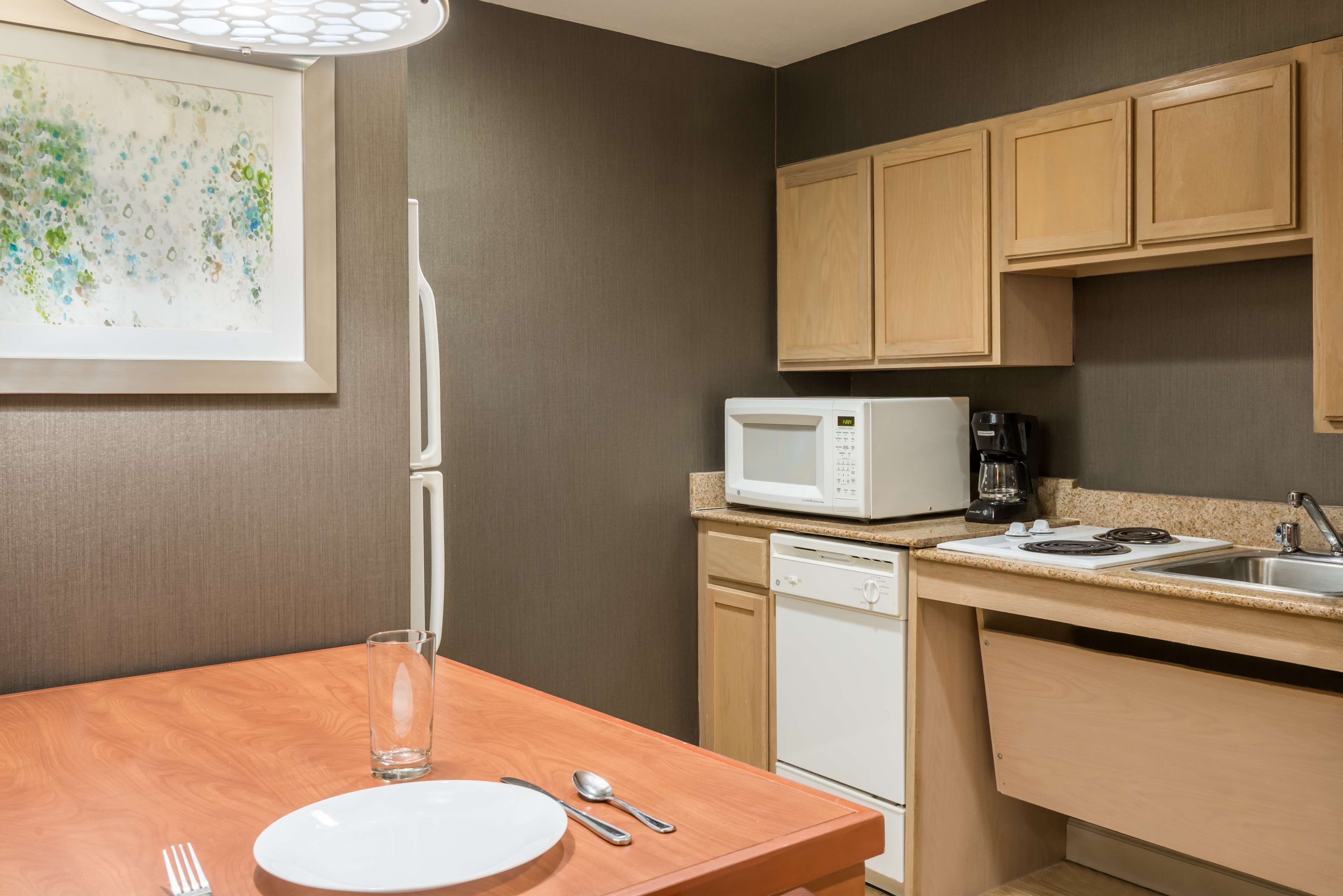 Фото Homewood Suites by Hilton Orlando-Nearest To Univ Studios