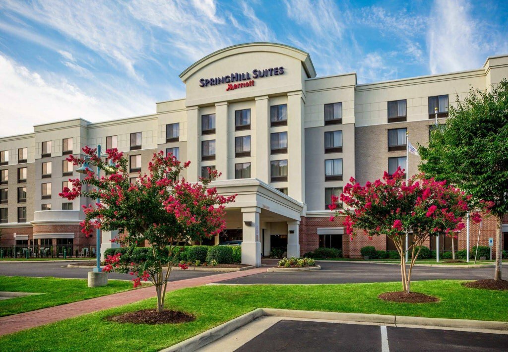 Hotel Springhill Suites by Marriott Hampton Coliseum, Hampton, photo