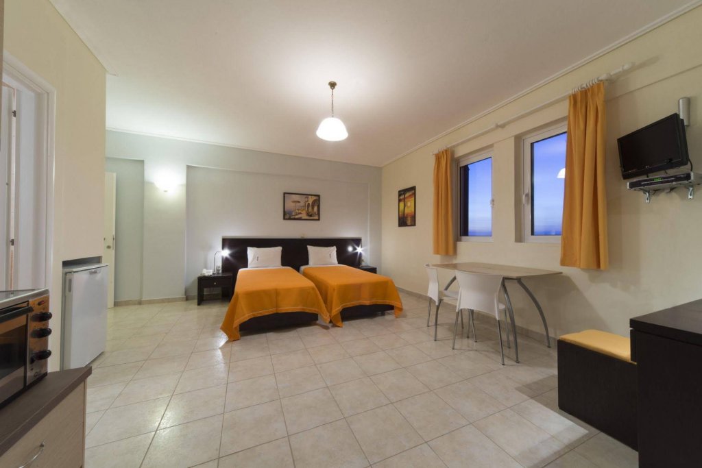 Фото Hotel Irida