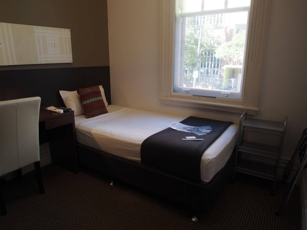 Фото Vulcan Hotel Sydney