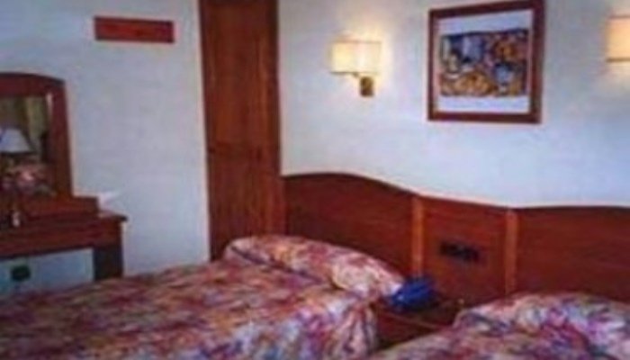 Фото Hostal Victoria