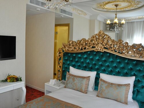 Гостиница White Monarch Hotel в Шишли