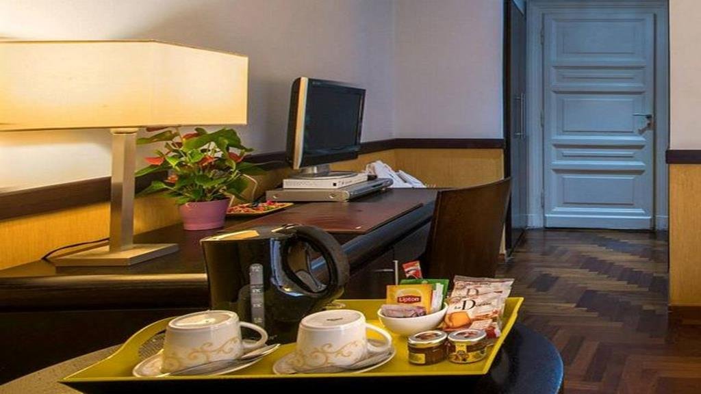 Фото отеля 3