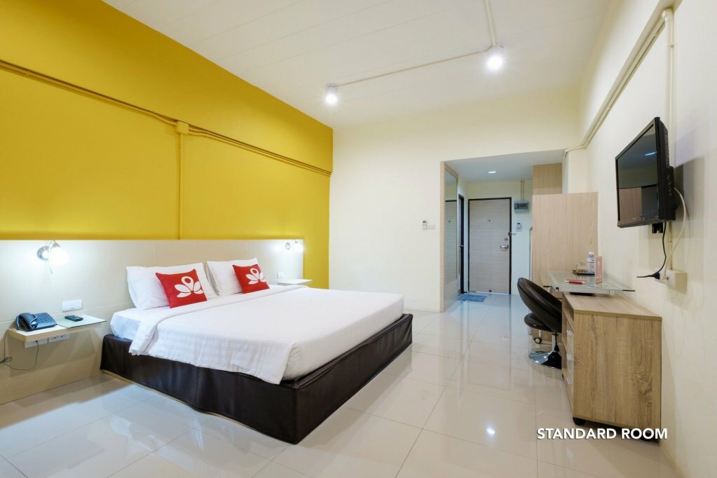 Hotel Zen Premium Klongtoey, Bangkok, photo