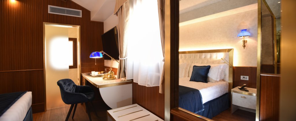 Фото Santa Croce Boutique Hotel