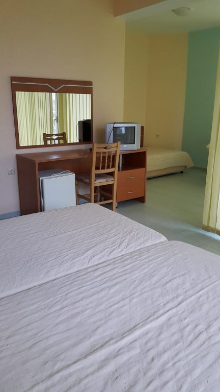 Фото Hotel Crystal