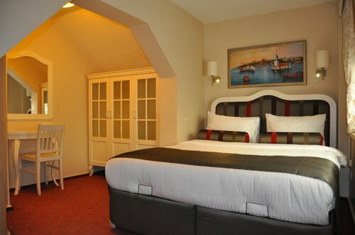 Гостиница Hotel Taksim Home в Бейоглу