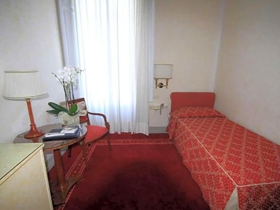 Фото Grand Hotel Royal