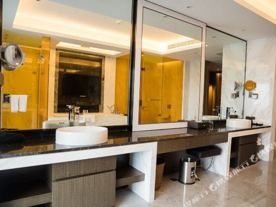 Фото Radisson Blu Shanghai Pudong Jinqiao