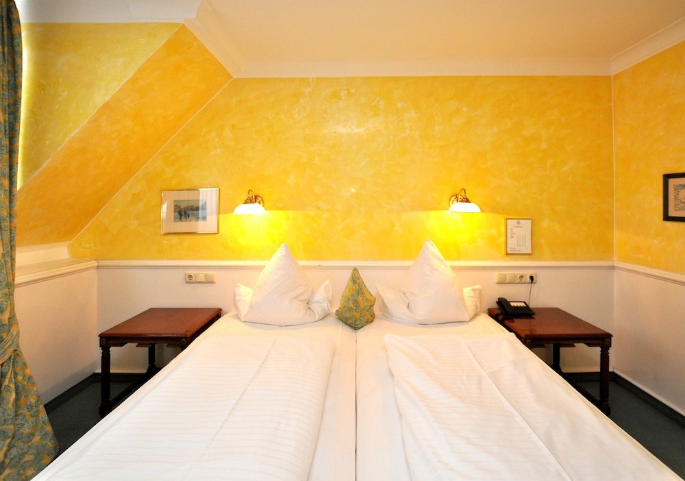 Фото Hotel Altmunchen by Blattl