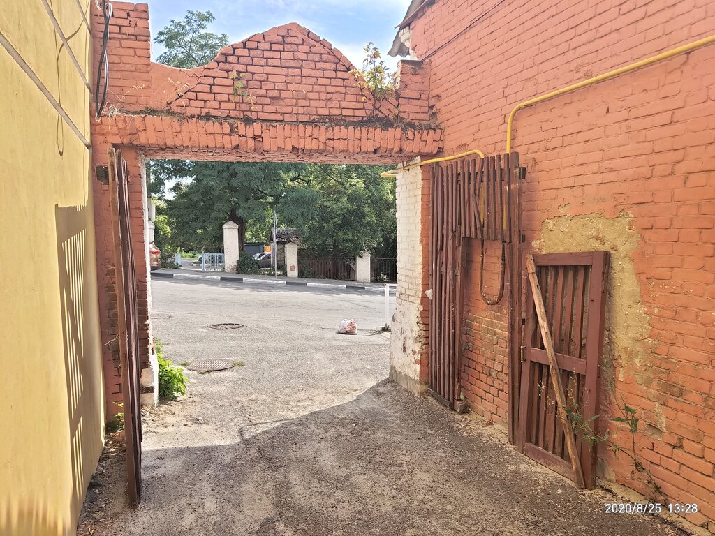 Landmark, attraction Дом XIX века, Stariy Oskol, photo