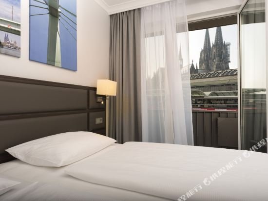 Фото TRYP by Wyndham Koeln City Centre