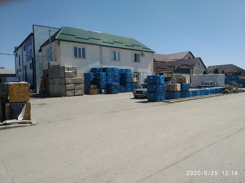 Yapı hipermarketi База Мусаев, Urus‑Martan, foto