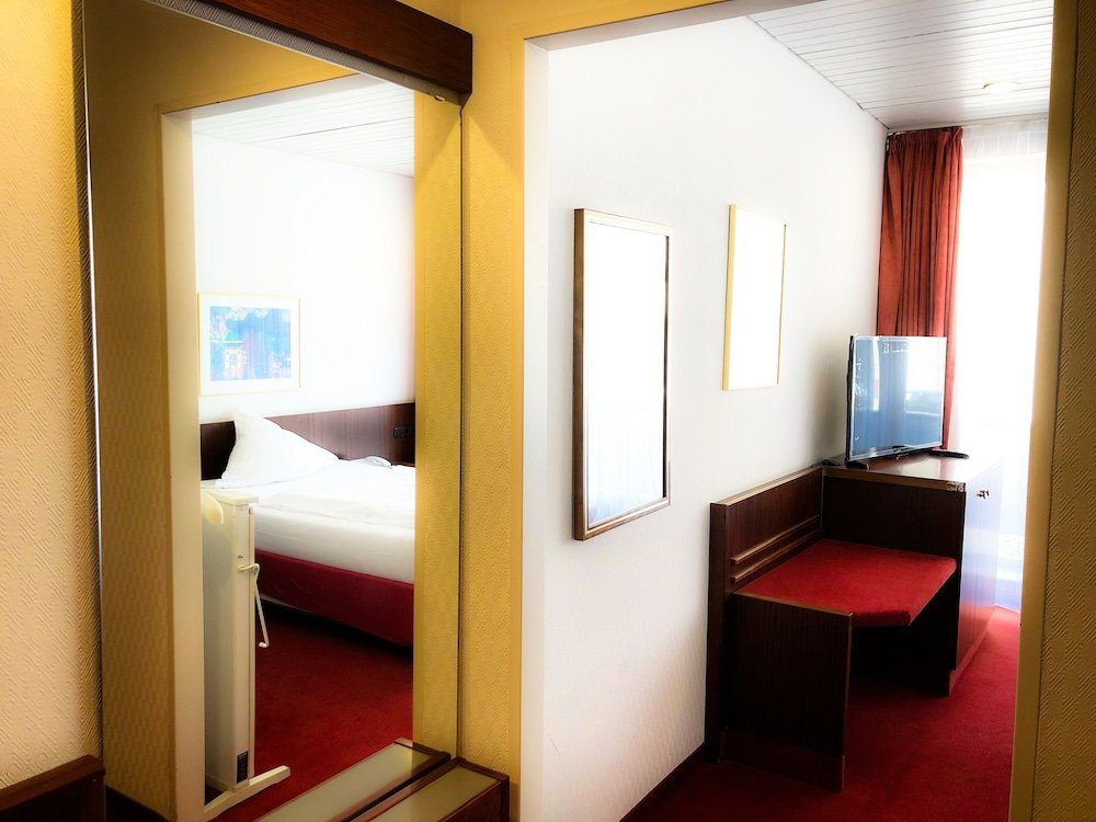 Фото Park Hotel Theater