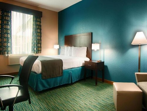 Гостиница Best Western Wesley Chapel