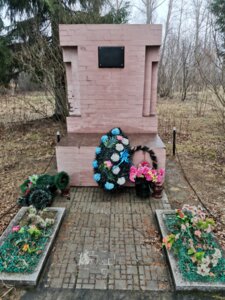 Памятник героям Великой Отечественной войны (Московская область, городской округ Шатура, рабочий посёлок Черусти), жанровая скульптура в Москве и Московской области