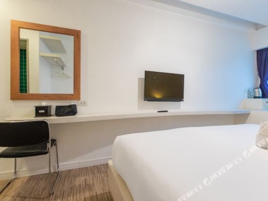 Фото Holidays Home Pattaya