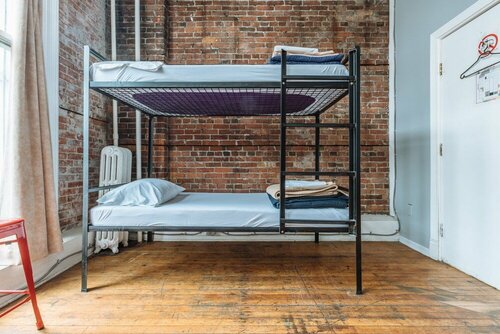 Гостиница Cambie Hostel Gastown в Ванкувере