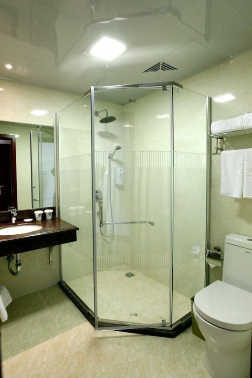 Фото GreenTree Inn Shantou Jinhu Road Business Hotel