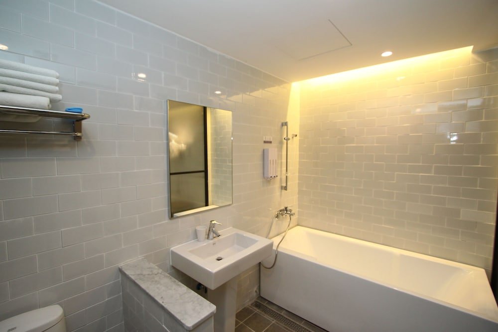 Фото February Hotel Sungseo