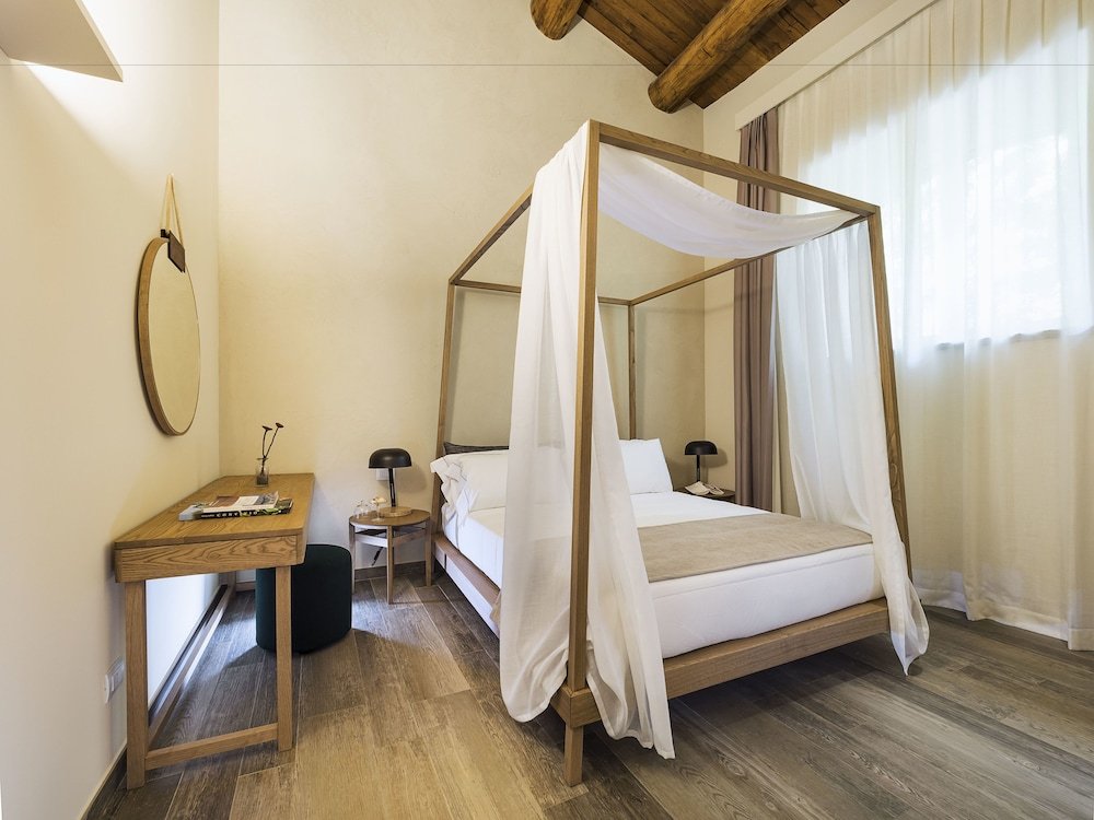 Фото Relais San Giuliano