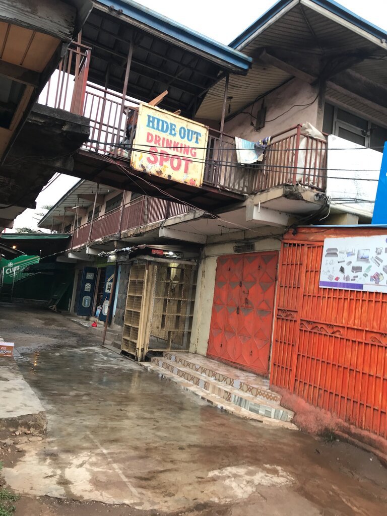 Restaurant Mercy's Hideout Bar & Grill, Accra, photo