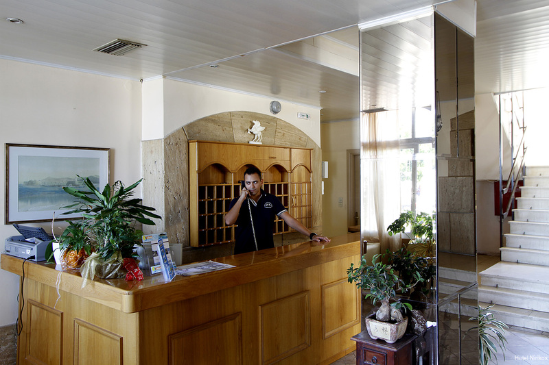 Фото Nirikos Hotel