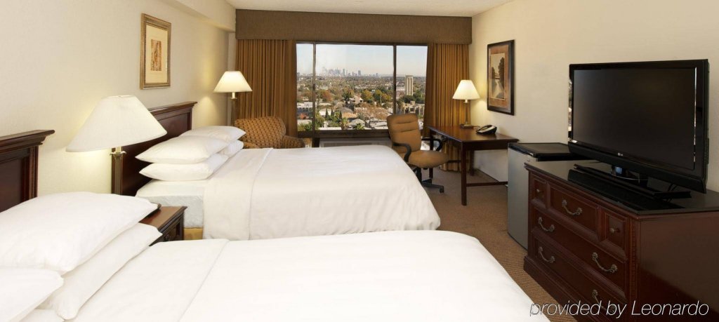 Фото Beverly Hills Marriott