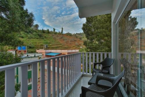 Фото Fabhotel Vinu Valley Resorts