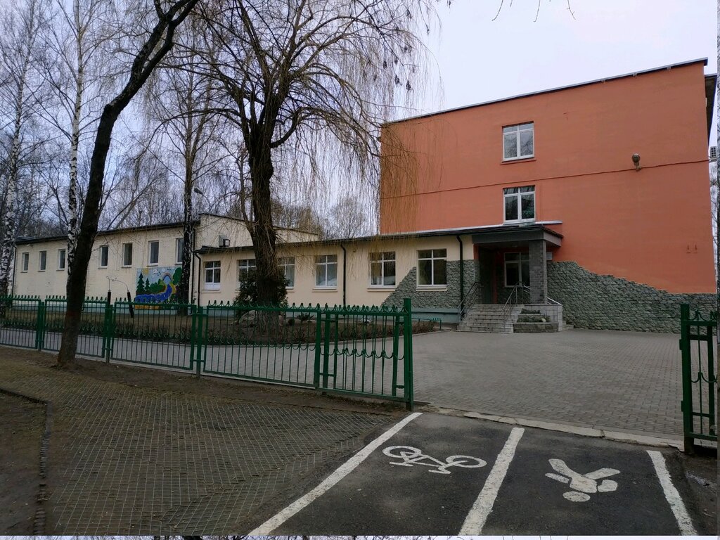 Гимназия no 19 просп пушкина 48 фото Панорама: Гимназия № 19, гимназия, просп. Пушкина, 48, Минск - Яндекс Карты
