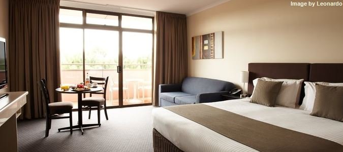 Фото Comfort Hotel Adelaide Meridien