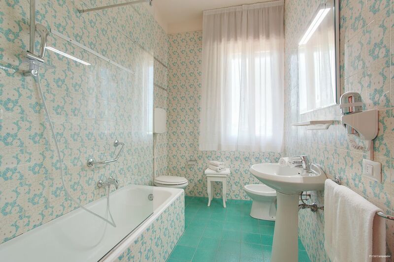 Фото Hotel El Cid Campeador