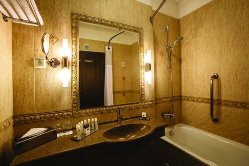 Гостиница DoubleTree by Hilton Hotel Sighisoara - Cavaler в Сигишоаре