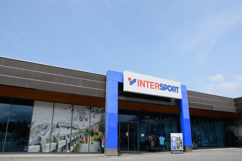 Intersport shop top