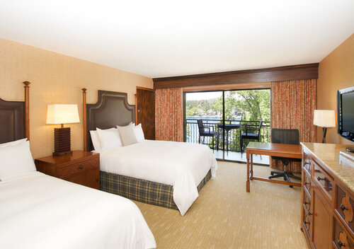 Гостиница Lake Arrowhead Resort and SPA