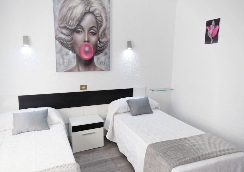 Фото Alojamientos Puerto Príncipe