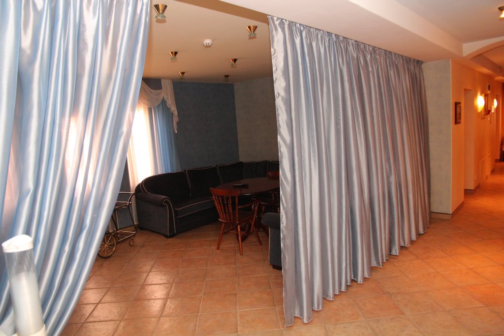 Фото Четыре короны