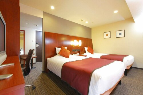 Внешний вид отеля Hotel MyStays Yokohama в Йокогаме, фото 3