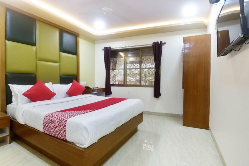 Гостиница Hotel Royal Aqua в Мумбаи