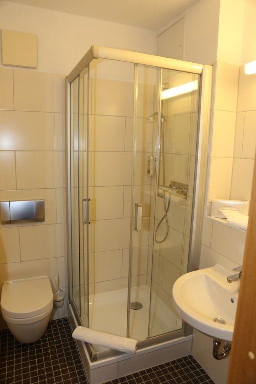 Фото Lindenhotel Stralsund