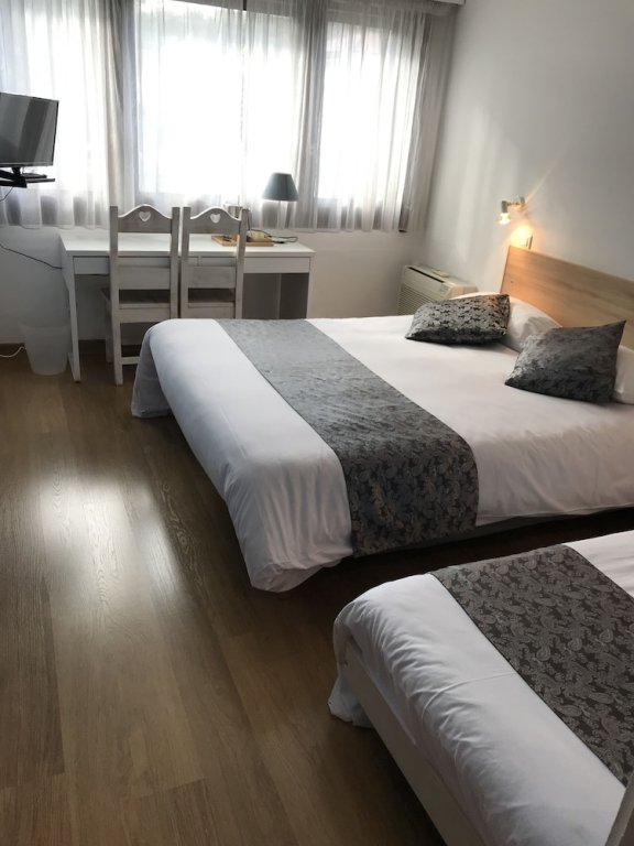 Фото Savoie Hôtel