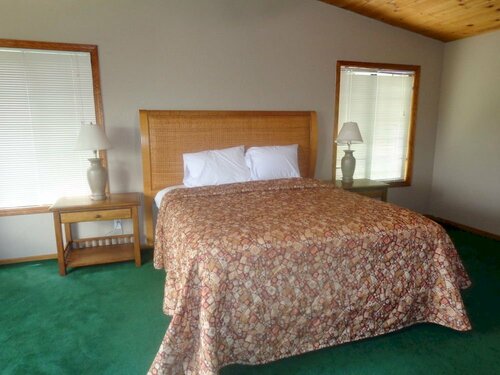 Гостиница Mountain Trail Lodge & Vacation Rentals