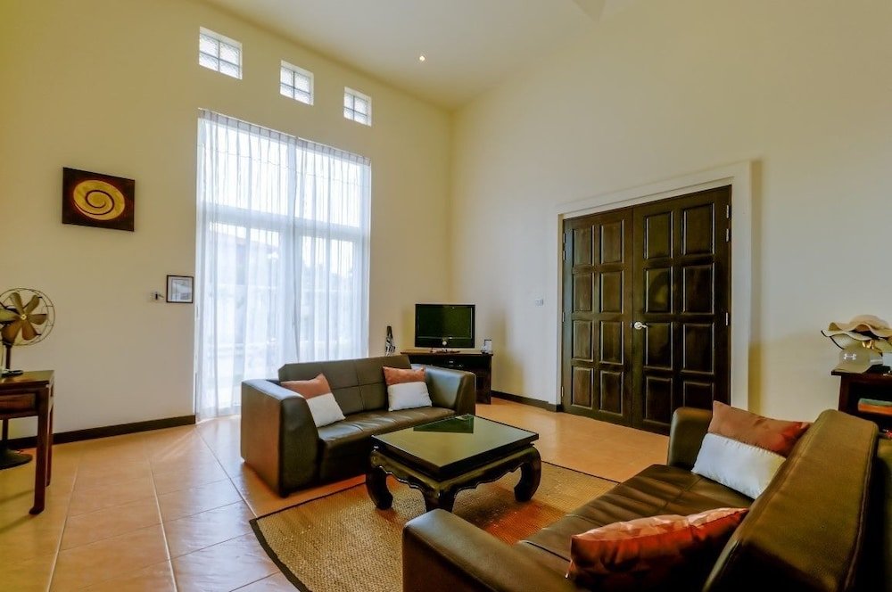 Фото 2 bedroom villa at Banyan Resort Br097