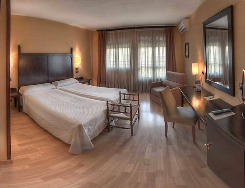Гостиница Hotel Cotiella