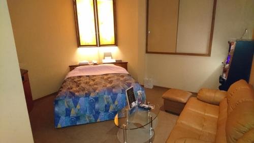 Фото Hotel Eris Hakata - Adult Only