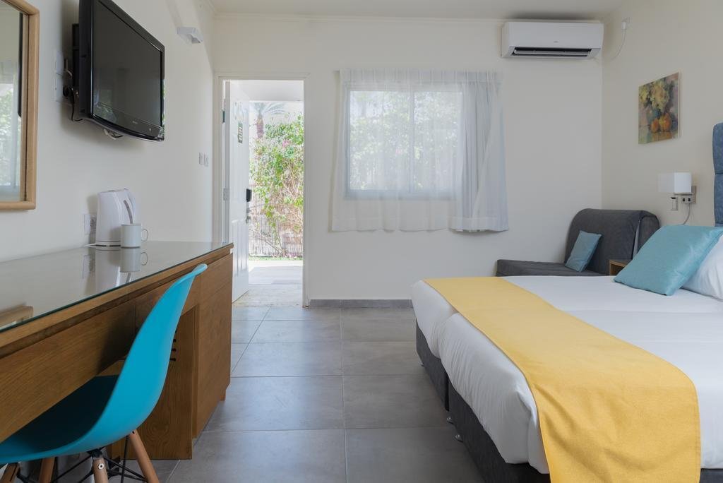 Фото Americana Hotel