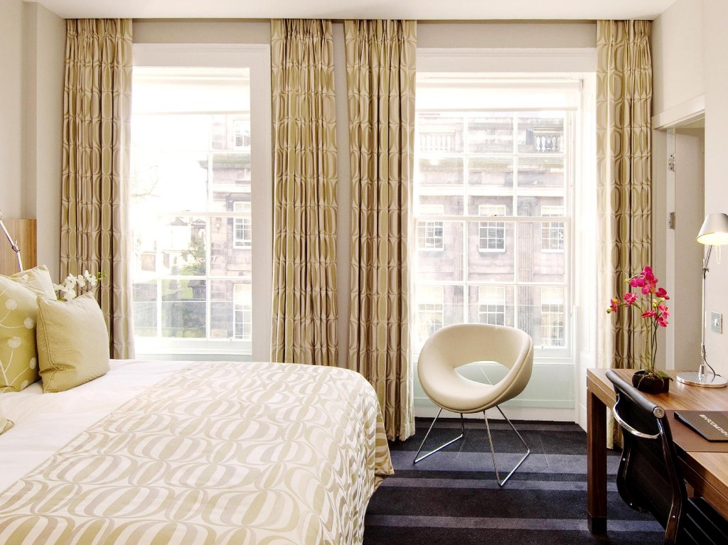 Фото Apex Waterloo Place Hotel