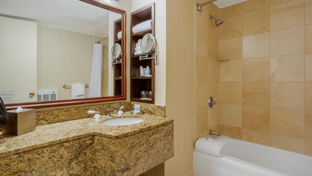 Фото Omni New Haven Hotel at Yale