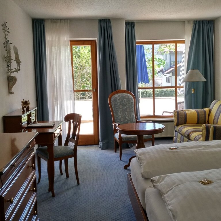 Фото Hotel Bayerischer Hof Kur & Sporthotel